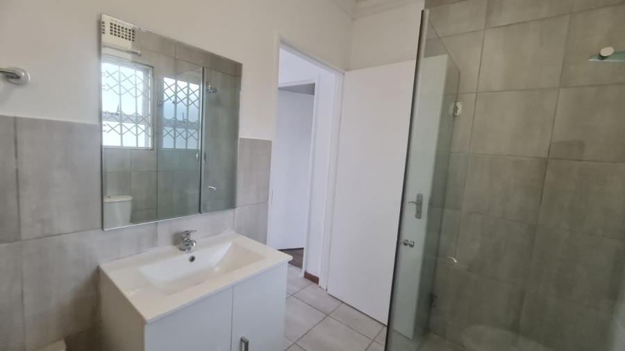 To Let 2 Bedroom Property for Rent in Hagley Western Cape